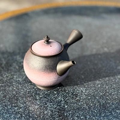 あけぼの彩 白ライン文 茶注 木箱入