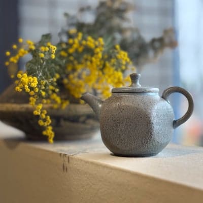 嵐絞り 後手茶壺