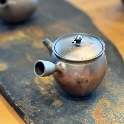 炭化窯変 緋襷柿型 小茶注